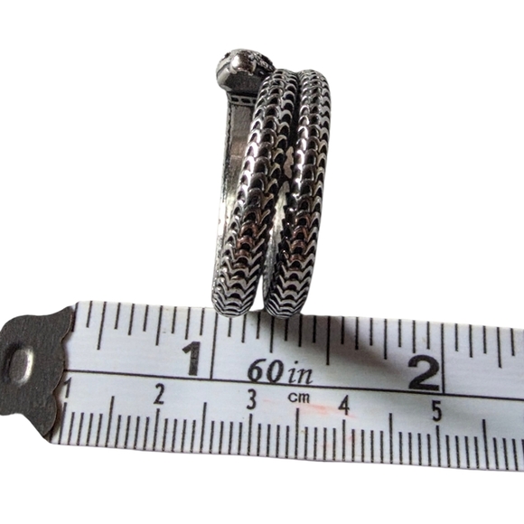 Stainless Steel Gucci-like Ring Size 11 - Picture 4 of 4